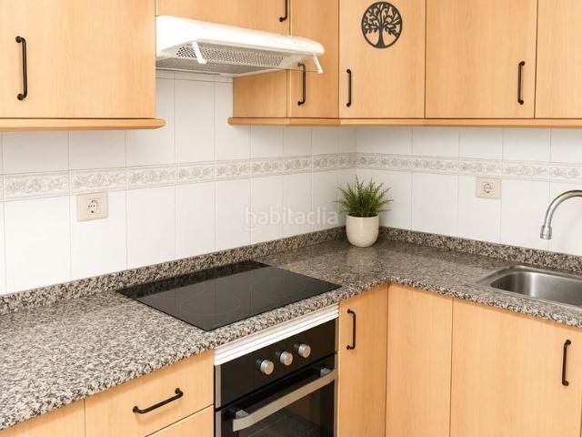 Piso en venta en Granadilla de Abona, San Isidro. San Isidro, Piso 2 habitaciones, compra desde 870 mes! Entrada aproximada 18.000. Pisos Granadilla de.