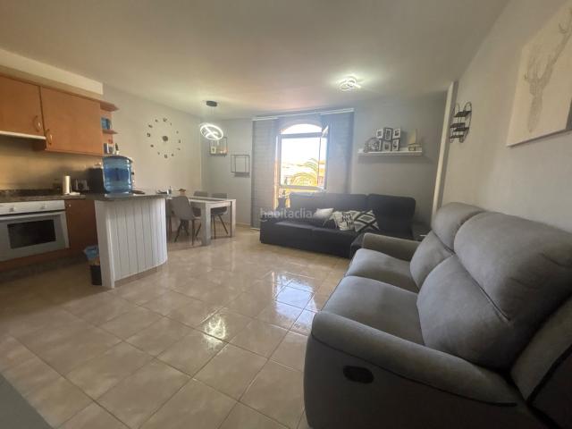 Piso en venta en Granadilla de Abona, San Isidro. SE VENDE PISO EN EL SUR DE LA ISLA. Pisos Granadilla de.
