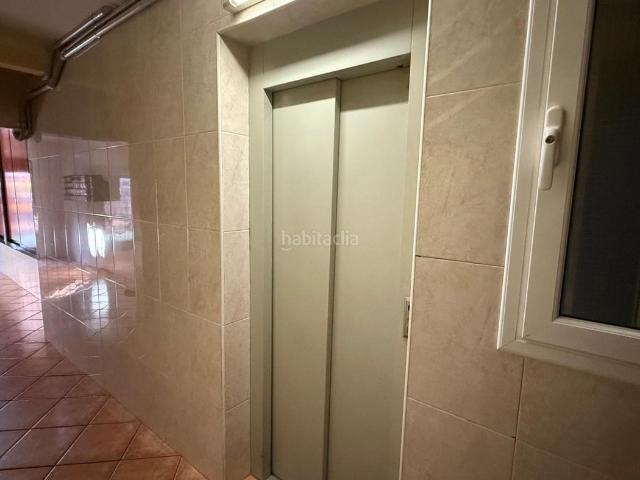 Piso en venta en Granollers, Congost. Oportunidad para inversores!. Pisos.