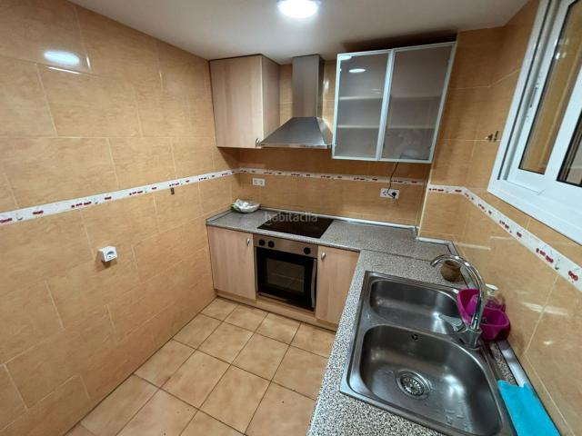 Piso en venta en Granollers, Can bassa. 3 habitacions amb gran pati de llums. Pisos.