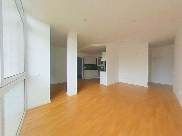 Piso en venta en Granollers, de 58 m² 2 habitaciones por 188.100