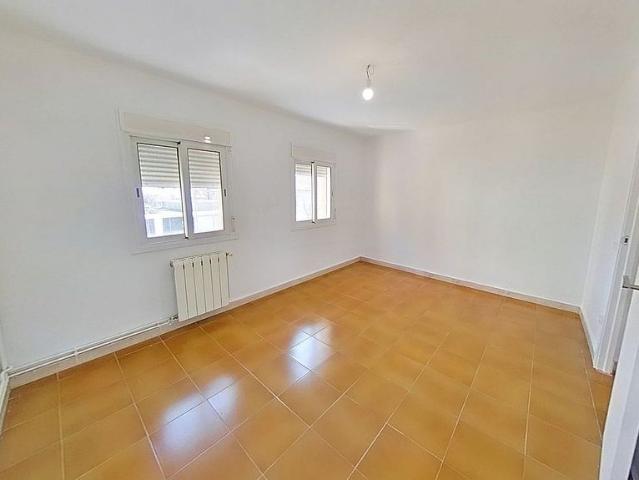 Piso en venta en Granollers, de 73 m² 3 habitaciones por 201.000