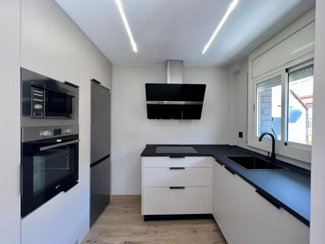 Piso en venta en Granollers, Sant miquel. Haz realidad el hogar que siempre has imaginado!. Pisos.