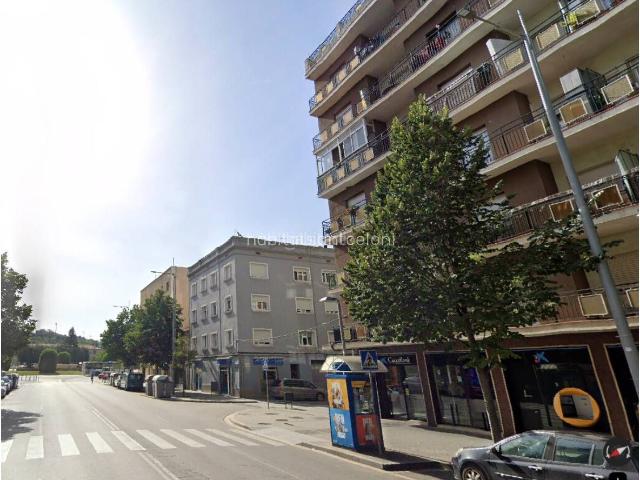 Piso en venta en Granollers, Sant miquel. Piso ALQUILADO en venta en Granollers. Pisos.