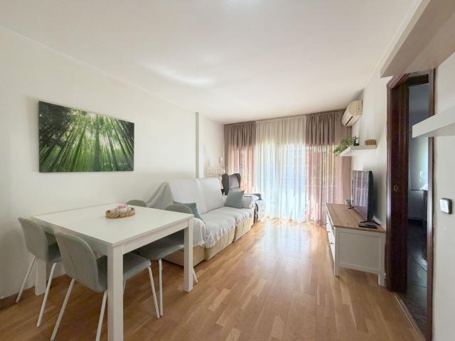 Piso en venta en Granollers, Sant miquel. PISO PARA INVERSORES. Pisos.