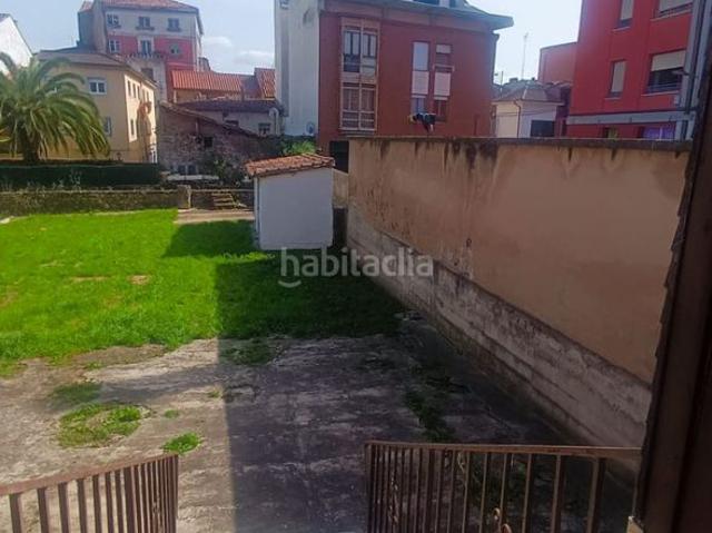 Piso en venta en Grado. Piso en venta en Centro, 4 dormitorios. Pisos.