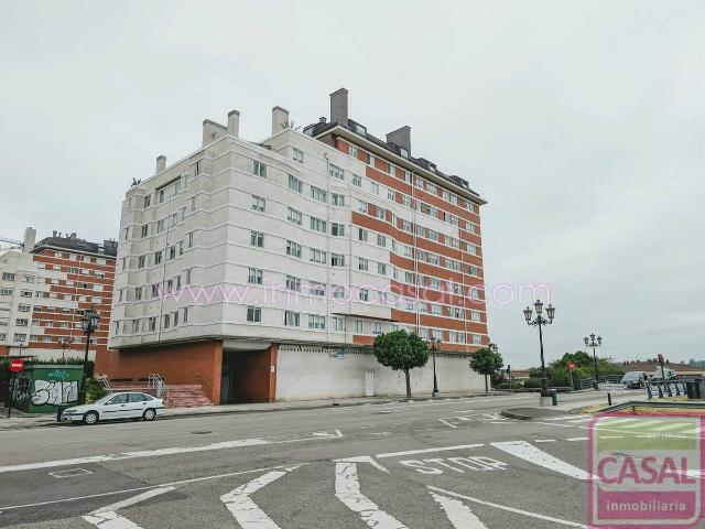 Piso en Venta en HUCA La Cadellada