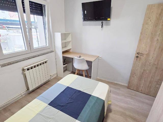 Piso en Venta en HUCA La Cadellada