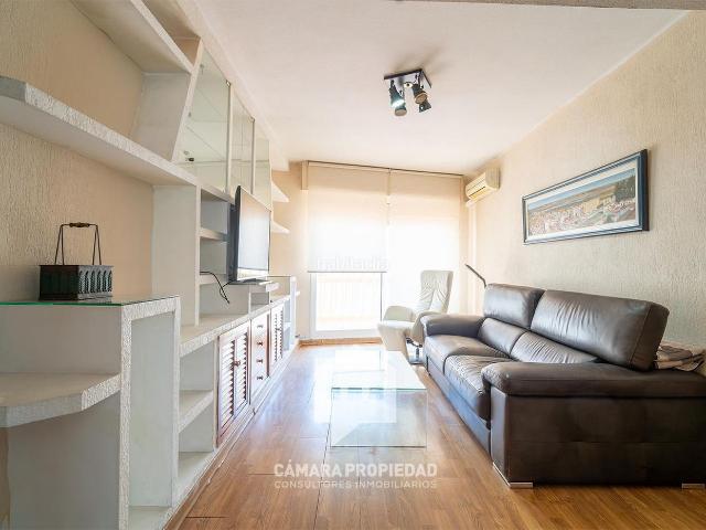 Piso en venta en Huelva, Centro. ESTUPENDA VIVIENDA JUNTO A LA PLAZA DE LA MERCED. Pisos.