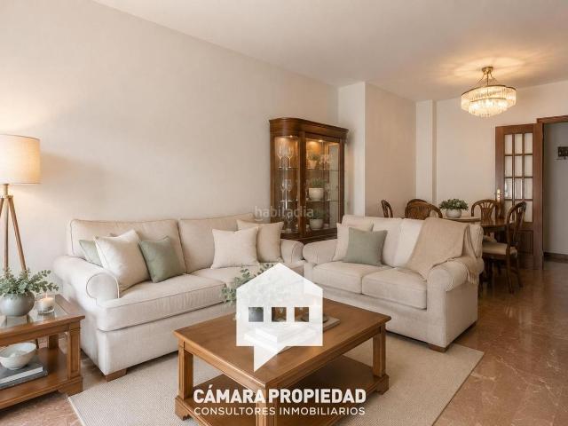 Piso en venta en Huelva, Centro. PISO EN VENTA EN CENTRO DE HUELVA 4 DORMITORIOS, BALCÓN, ASCENSOR Y TRASTERO. Pisos.