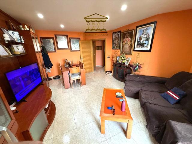 Piso en venta en Huelva, La Hispanidad Verdeluz. VIVIENDA EN AVD ANDALUCIA FRENTE A UNIVERSIDAD. Pisos.