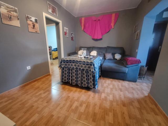 Piso en venta en Huelva, Las Torres Guadalupe. Piso junto al Corte Inglés. Pisos.