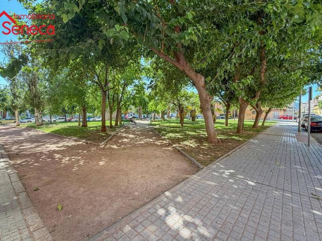 Piso en Venta en Huerta de la Reina Trassierra
