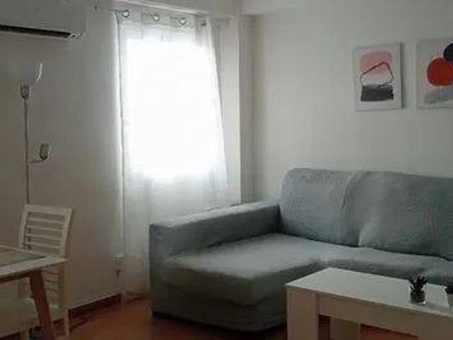 Piso en Venta en Huerta de la Reina Trassierra