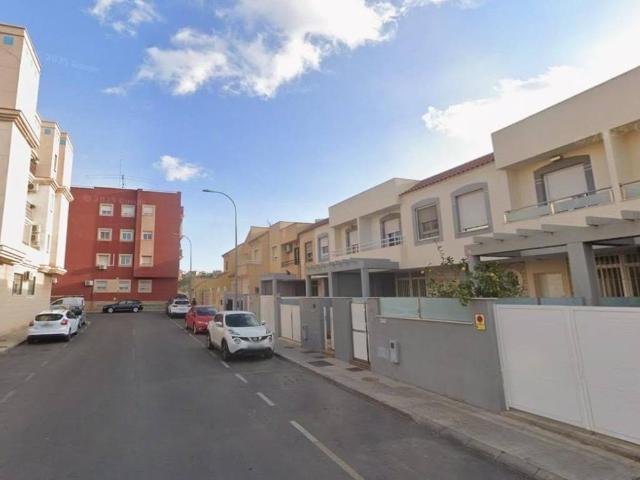 Piso en Venta en Huércal de Almería