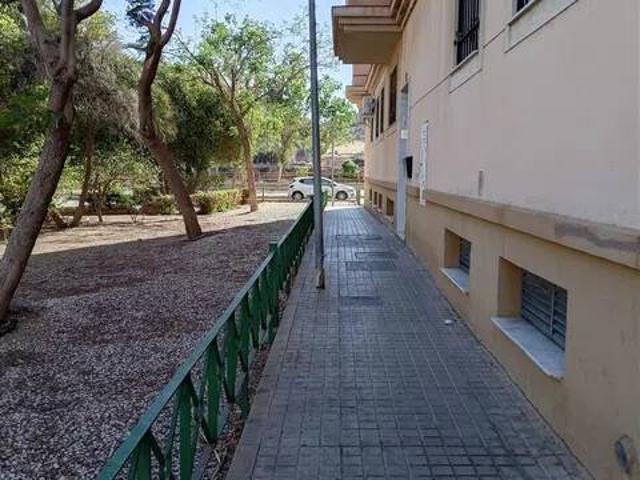 Piso en Venta en Huércal de Almería