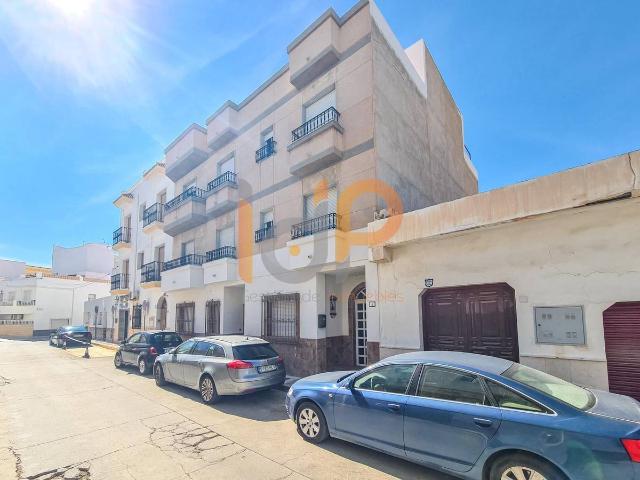 Piso en Venta en Carboneras