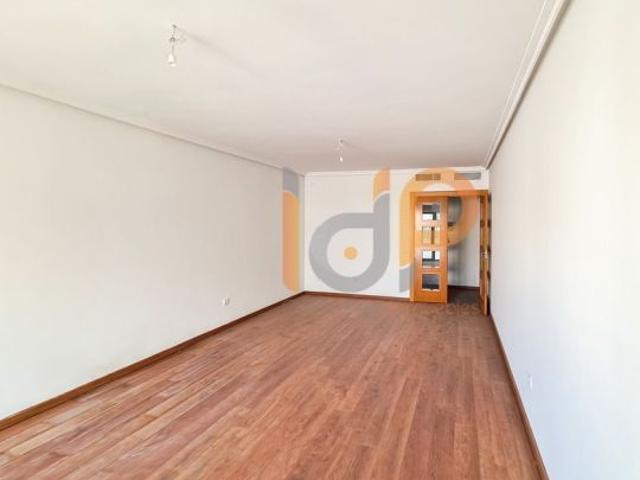 Piso en Venta en Huercal Overa, Almería