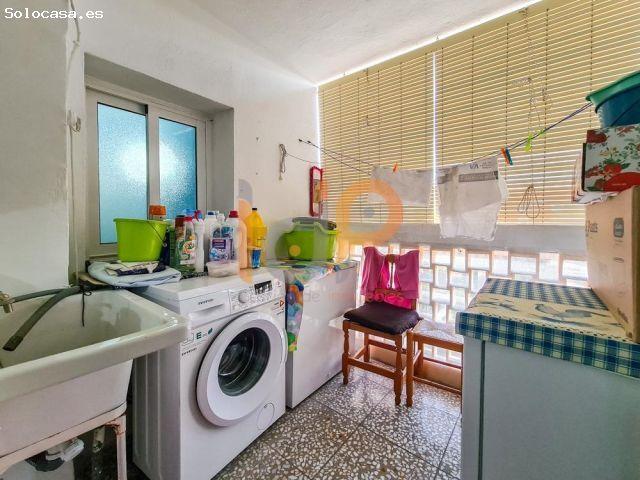 Piso en Venta en Huercal Overa, Almería