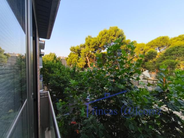 Piso en venta en Huesca, Perpetuo Socorro. OPORTUNIAD. Pisos.
