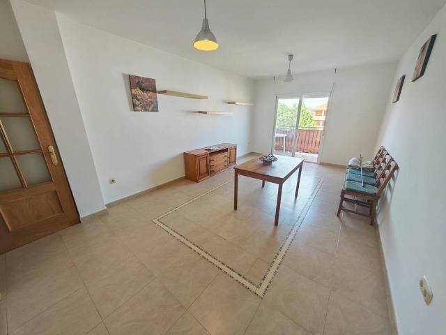 Piso en Venta en Huétor Tájar