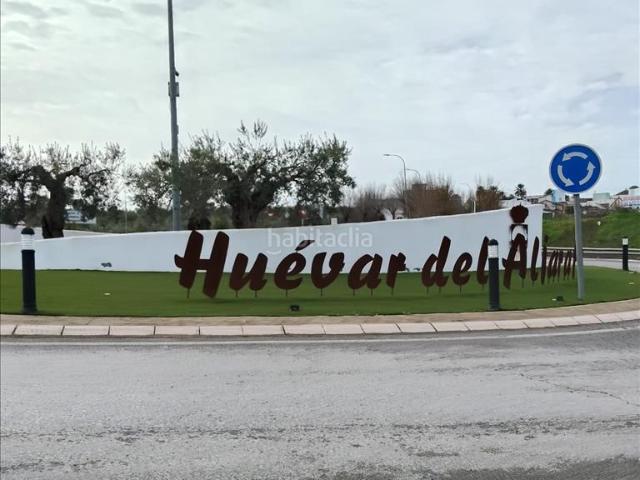 Piso en venta en Huévar. Pisos.