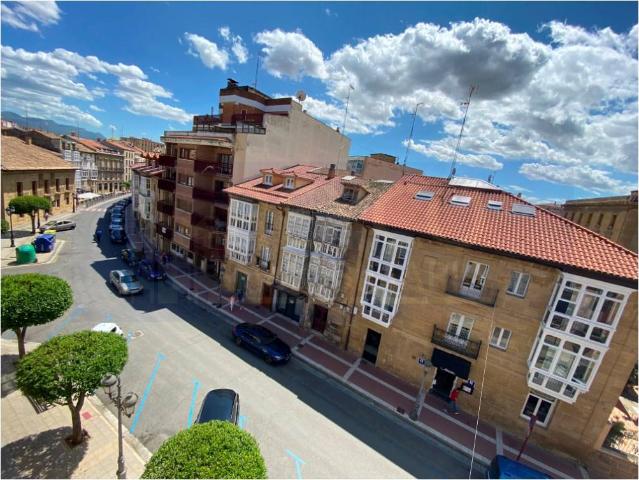 Piso en Venta en Haro