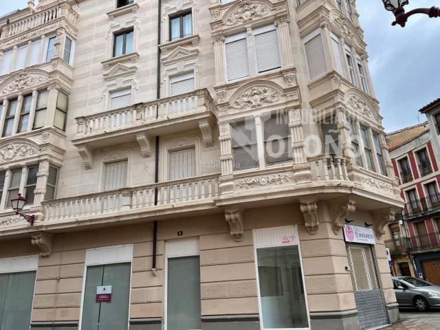 Piso en venta en Haro. Inmueble totalmente reformado en edificio histórico. Pisos.