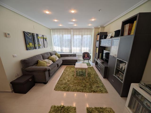 Piso en venta en Hazas de Cesto. Dúplex con garaje y trastero en Beranga, cerca de las playas. Pisos Hazas de.