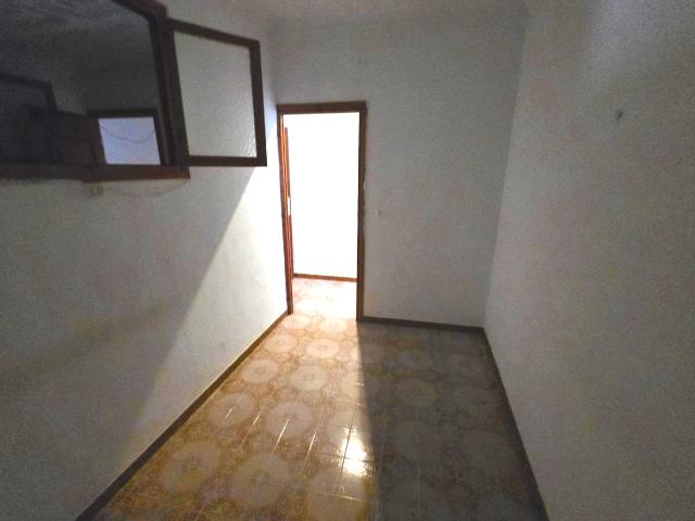 Piso en venta en Hinojosa del Duque, Córdoba en Calle Seneca