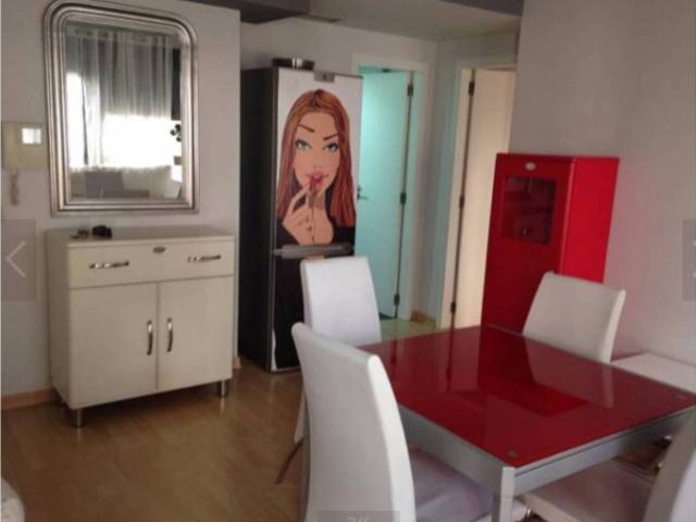 Piso en Venta en Hospital Plaza del Real