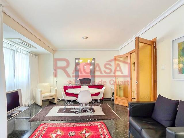 Piso en Venta en Hospital Plaza del Real