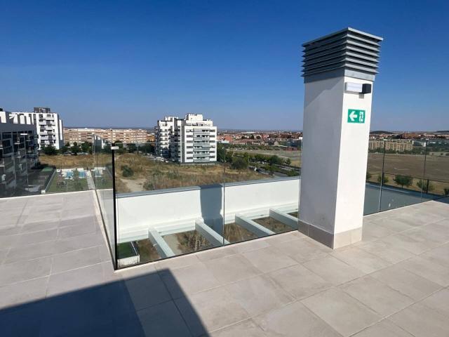 Piso en venta en Hospital 28342