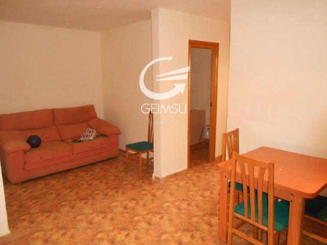 Piso en venta en Hospitalet de Llobregat L´, Collblanc. Oportunidad para inversores! Vivienda alquilada con buena rentabilidad en Pubilla Cases. Pisos Hospitalet de Llobregat.