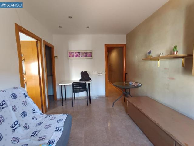 Piso en venta en Hospitalet de Llobregat L´, Collblanc. PISO DE TRES HABITACIONES EN COLLBLANC TORRASSA. Pisos Hospitalet de Llobregat.