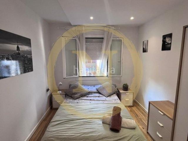 Piso en venta en Hospitalet de Llobregat L´, Collblanc. PISO EN COLLBLANC CON LICENCIA TURISTICA. Pisos Hospitalet de Llobregat.
