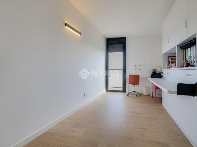 Piso en venta en Hospitalet de Llobregat L´, Centre. Piso en venta en Lhospitalet de llobregat. Pisos Hospitalet de Llobregat.