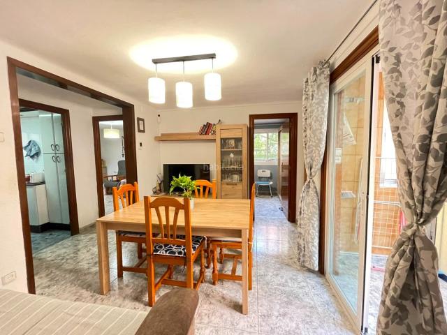 Piso en venta en Hospitalet de Llobregat L´, Centre. Piso en venta en Prat de la riba con av fabregada. Pisos Hospitalet de Llobregat.