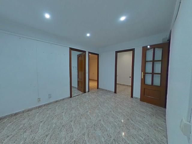 Piso en venta en Hospitalet De Llobregat l&apos