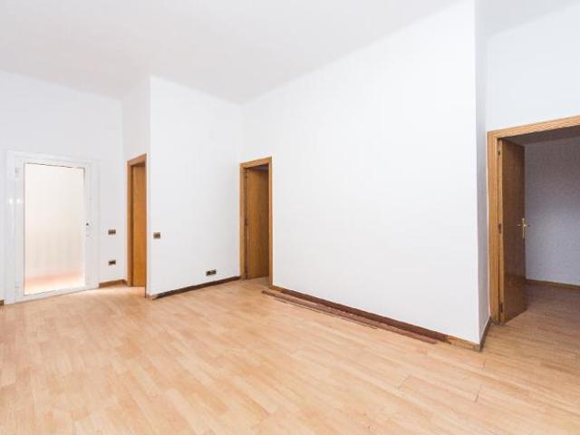 Piso en venta en Hospitalet De Llobregat l&apos