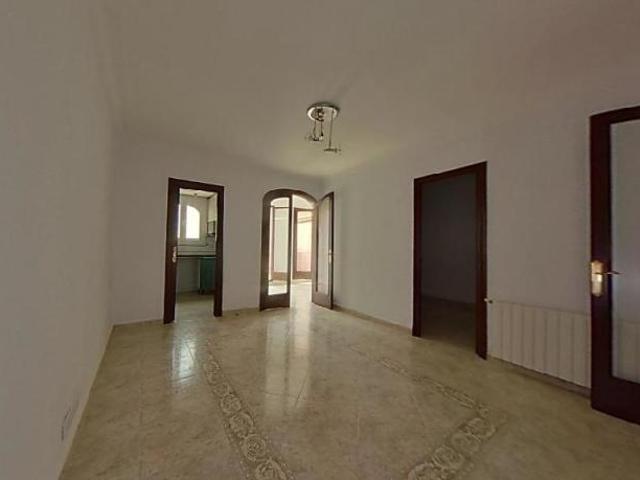 Piso en venta en Hospitalet De Llobregat l&apos