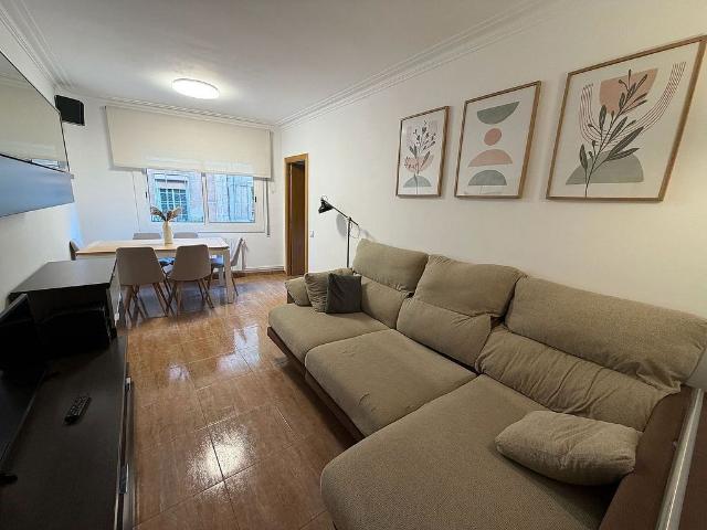 Piso en venta en Hospitalet de Llobregat, L´, de 104 m² 4 habitaciones por 379.000