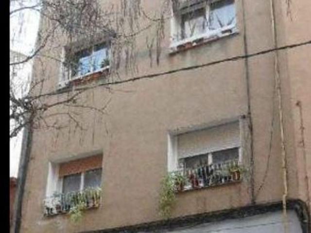 Piso en venta en Hospitalet de Llobregat, L´, de 30 m² 2 habitaciones por 103.000