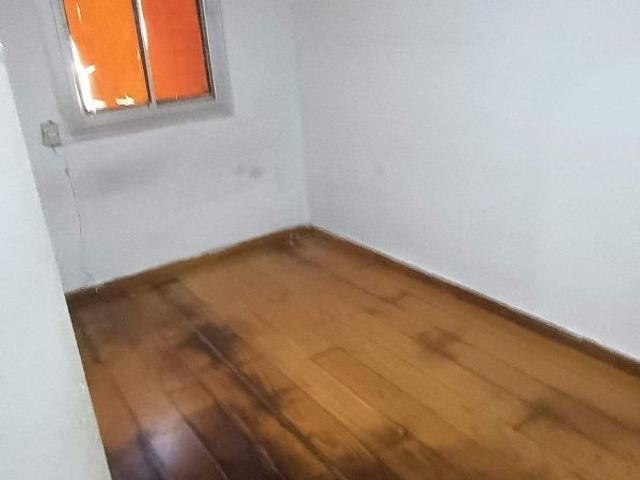 Piso en venta en Hospitalet de Llobregat, L´, de 42 m² 3 habitaciones por 105.000