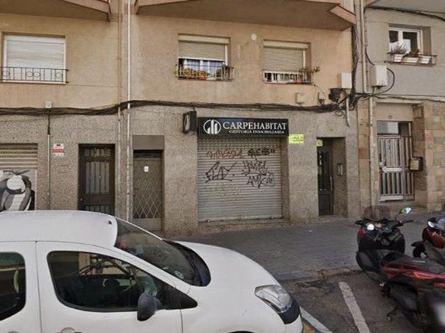 Piso en venta en Hospitalet de Llobregat, L´, de 46 m² 3 habitaciones por 99.000