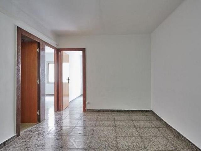 Piso en venta en Hospitalet de Llobregat, L´, de 48 m² 3 habitaciones por 90.390