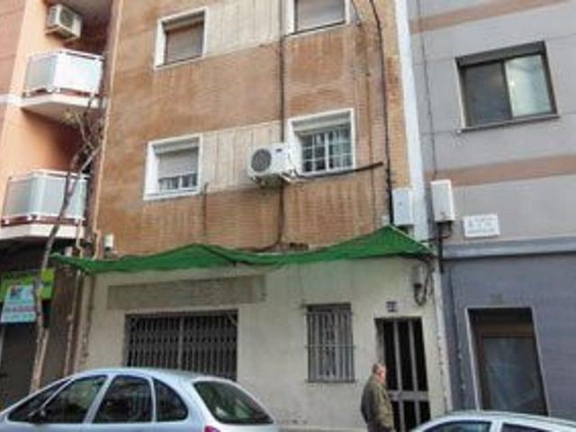 Piso en venta en Hospitalet de Llobregat, L´, de 50 m² 2 habitaciones por 105.360