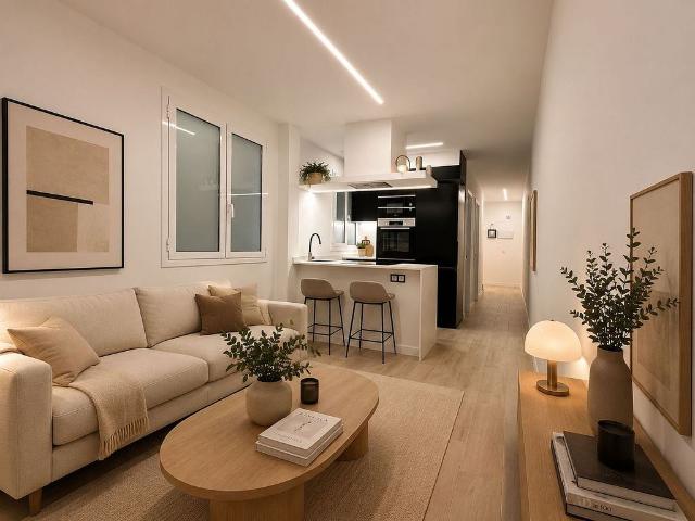 Piso en venta en Hospitalet de Llobregat, L´, de 53 m² 3 habitaciones por 229.000