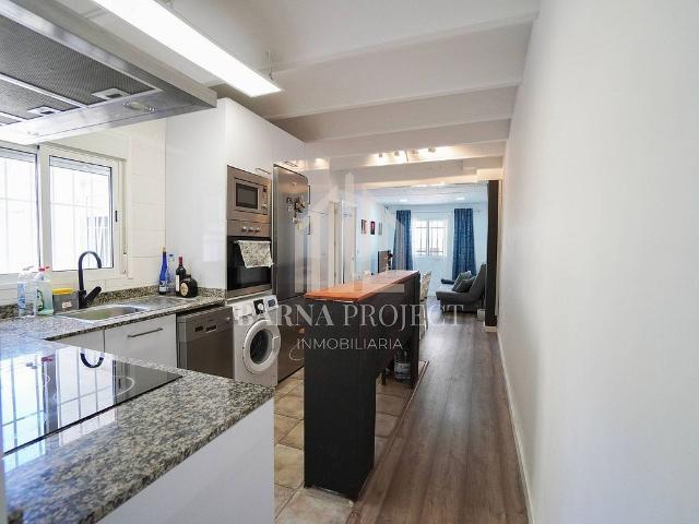 Piso en venta en Hospitalet de Llobregat, L´, de 55 m² 2 habitaciones por 169.000