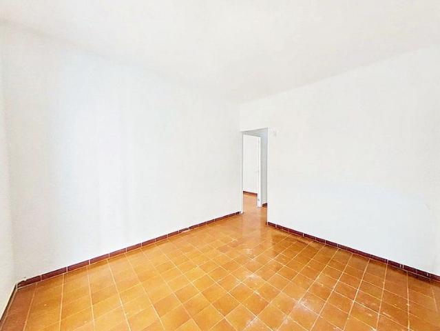 Piso en venta en Hospitalet de Llobregat, L´, de 58 m² 3 habitaciones por 166.000